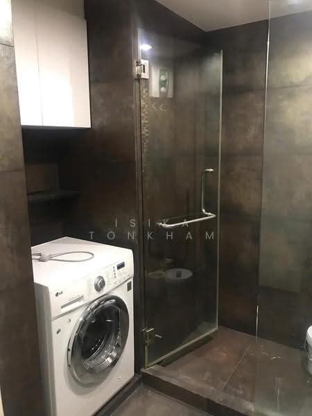 Voque Sukhumvit 16, Bangkok, Soi Sukhumvit 16, Khlong Toei, Bangkok, 1 Bedroom, 50 sqm, Condo For Sale, by Isika Tonkham, 500520458 - DDproperty.com
