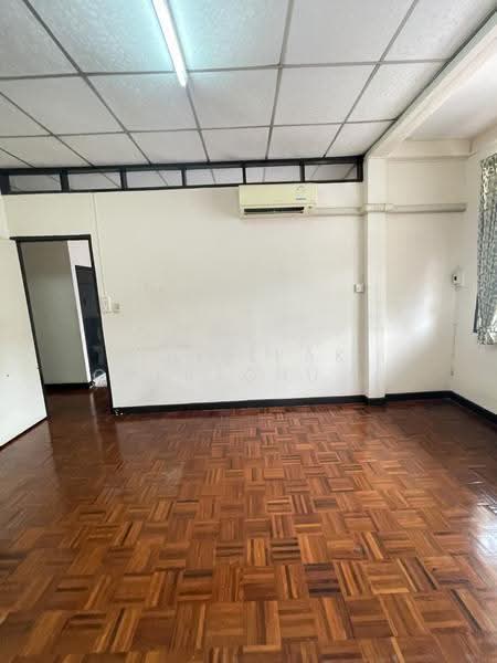 Onnut Townhouse 1, Bangkok, On Nut, Suan Luang, Bangkok, 4 Bedrooms, 220 sqm, Townhouse For Sale, by Thitipak Chertchukiatkong, 500520486 - DDproperty.com