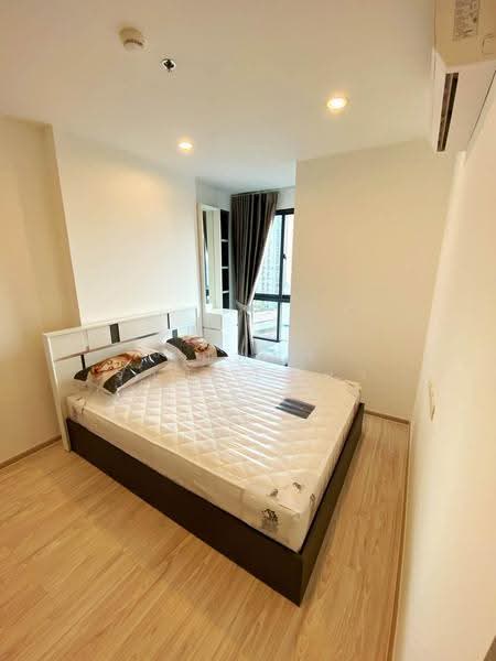 IDEO Mobi Wongsawang Interchange, Bangkok, 789 Krungthrp-Nonthaburi Road, Bang Sue, Bangkok, 1 Bedroom, 30 sqm, Condo For Sale, by Narupon Jongmanwattana, 500520509 - DDproperty.com
