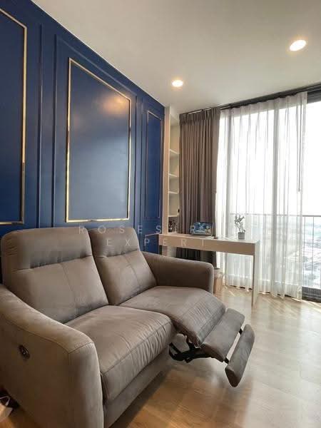 Oka Haus Sukhumvit 36, Bangkok, 3399 Rama 4 Road, Khong Tan, Khlong Toei, Bangkok, 1 Bedroom, 35 sqm, Condo For Rent, by Rosesirin Expert, 500520516 - DDproperty.com