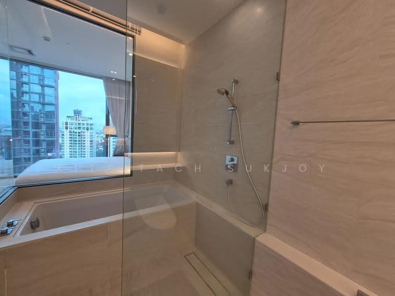 The Strand Thonglor, Bangkok, 36 Soi Sukhumvit 55, Khlong Tan Nua, Watthana, Bangkok, 2 Bedrooms, 80 sqm, Condo For Rent, by Kittitach Sukjoy, 500520526 - DDproperty.com