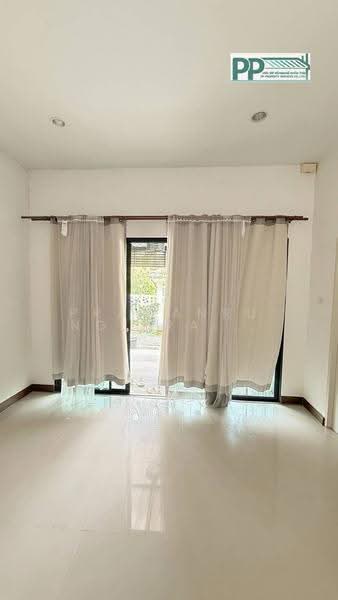 CODE:PP2-H001-0826 ขายบ้านเดี่ยว ชั้นเดียว 3 ห้องนอน 3 ห้องน้ำ พื้นที่ 56.7 ตรว. (หลังมุม) สำนักบก ช, Chon Buri (Pattaya), Sanak Bok, Muang Chon Buri, Chon Buri (Pattaya), 3 Bedrooms, 226 sqm, Single Detached House For Sale, by PRAWANRUNG KRAHOMWONG, 500520547 - DDproperty.com