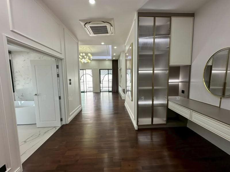 Grand Bangkok Boulevard Srinakarin, Bangkok, Srinagarindra Rd, Nong Bon, Prawet, Bangkok, 5 Bedrooms, 565 sqm, Single Detached House For Sale, by kanthapoom pornngam, 500520552 - DDproperty.com