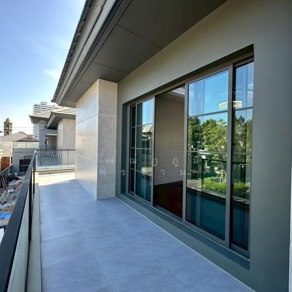 Grand Bangkok Boulevard Srinakarin, Bangkok, Srinagarindra Rd, Nong Bon, Prawet, Bangkok, 5 Bedrooms, 565 sqm, Single Detached House For Sale, by kanthapoom pornngam, 500520552 - DDproperty.com