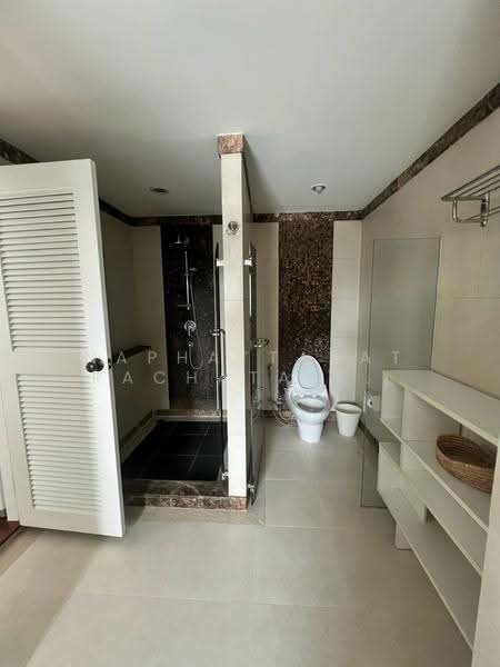 Baan Ananda, Bangkok, Sukhumvit 61, Khlong Tan Nua, Watthana, Bangkok, 4 Bedrooms, 269 sqm, Condo For Rent, by Naphattarat Rachatacharoonrut (NATTY), 500520554 - DDproperty.com