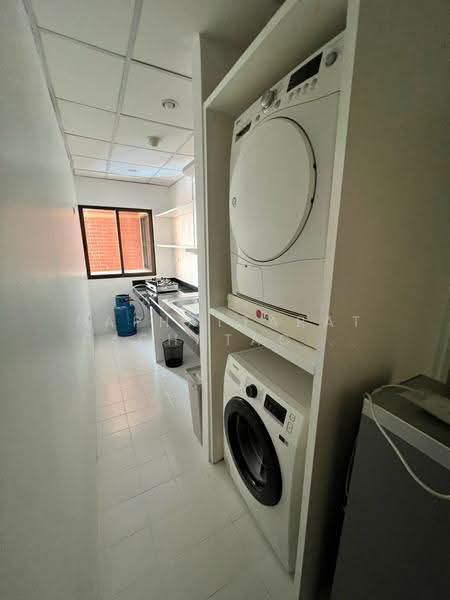 Baan Ananda, Bangkok, Sukhumvit 61, Khlong Tan Nua, Watthana, Bangkok, 4 Bedrooms, 269 sqm, Condo For Rent, by Naphattarat Rachatacharoonrut (NATTY), 500520554 - DDproperty.com