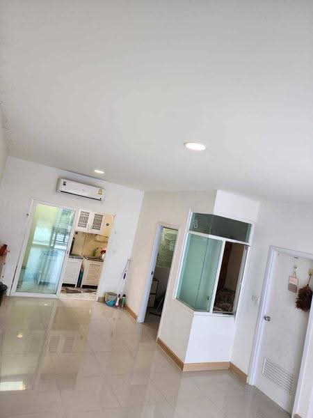 Gusto Townhome Bangna - Suvarnabhumi : กัสโต้ ทาวน์โฮม บางนา - สุวรรณภูมิ, สมุทรปราการ, ซอยวัดศรีวารีน้อย, ศีรษะจรเข้ใหญ่, บางเสาธง, สมุทรปราการ, 132 ตร.ม., ทาวน์เฮ้าส์ ขาย, โดย สมโพธิ เทศวิรัช, 500520563 - DDproperty.com