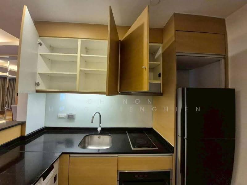 Sathorn Gardens, Bangkok, 39 South Sathorn Road, Thung Maha Mek, Sathon, Bangkok, 1 Bedroom, 64 sqm, Condo For Sale, by Chanon Phangchienghien, 500520566 - DDproperty.com