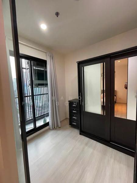 Life Asoke, Bangkok, Asoke-Dindang Road, Bang Kapi, Huai Khwang, Bangkok, 1 Bedroom, 36 sqm, Condo For Rent, by Chanon Phangchienghien, 500520583 - DDproperty.com
