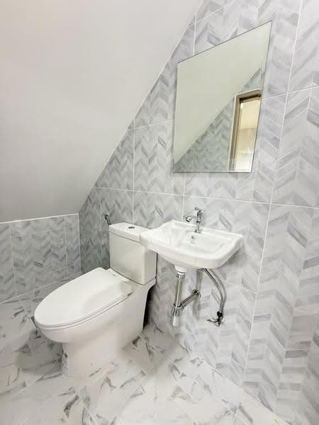 หมู่บ้านร่มทิพย์ หทัยราษฎร์33 คลองสามวา, Bangkok, หทัยราษฎร์33, Bang Chun, Khlong Sam Wa, Bangkok, 2 Bedrooms, 80 sqm, Townhouse For Sale, by นภัสศรณ์ วงศ์สินไทยกร (นันท์), 500520586 - DDproperty.com