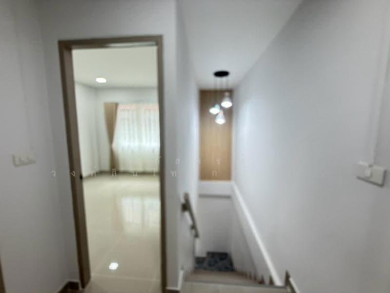 หมู่บ้านร่มทิพย์ หทัยราษฎร์33 คลองสามวา, Bangkok, หทัยราษฎร์33, Bang Chun, Khlong Sam Wa, Bangkok, 2 Bedrooms, 80 sqm, Townhouse For Sale, by นภัสศรณ์ วงศ์สินไทยกร (นันท์), 500520586 - DDproperty.com