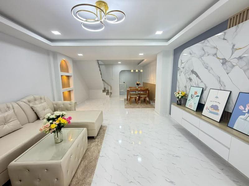 Rin Thong Ramkhamhaeng 190, Bangkok, Ramkhamhaeng Road 190, Min Buri, Bangkok, 2 Bedrooms, 80 sqm, Townhouse For Sale, by นภัสศรณ์ วงศ์สินไทยกร (นันท์), 500520590 - DDproperty.com