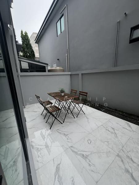 89 Residence Ratchada-Rama 9 : 89 เรสซิเดนซ์ รัชดา-พระราม9, กรุงเทพ, ห้วยขวาง, กรุงเทพ, 260 ตร.ม., บ้านเดี่ยว ให้เช่า, โดย Charinthip Phungalong, 500520637 - DDproperty.com