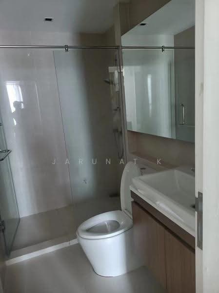 Vtara Sukhumvit 36, Bangkok, 118 Soi Saen Sabai, Phra Kanong, Khlong Toei, Bangkok, 1 Bedroom, 35 sqm, Condo For Rent, by Jarunat K, 500520644 - DDproperty.com