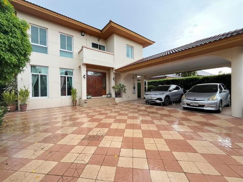Grand Canal Donmuang, Bangkok, Cherdwutthakat Road, Si Khan, Don Mueang, Bangkok, 5 Bedrooms, 450 sqm, Single Detached House For Sale, by วันดี รอดปาน, 500520683 - DDproperty.com