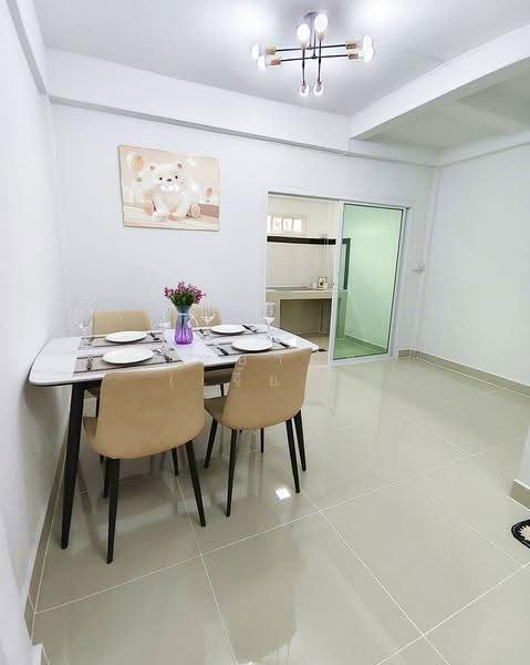 Suan Thong 3 Tiwanon-Nakhon In, Nonthaburi, Talat Kwan, Muang Nonthaburi, Nonthaburi, 2 Bedrooms, 120 sqm, Townhouse For Sale, by บุษบากร (เจี๊ยบ), 500520686 - DDproperty.com