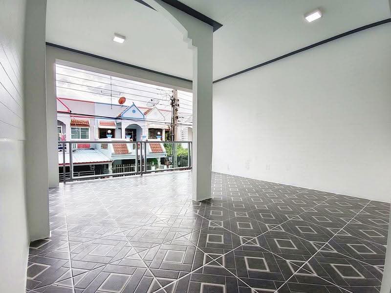 Suan Thong 3 Tiwanon-Nakhon In, Nonthaburi, Talat Kwan, Muang Nonthaburi, Nonthaburi, 2 Bedrooms, 120 sqm, Townhouse For Sale, by บุษบากร (เจี๊ยบ), 500520686 - DDproperty.com