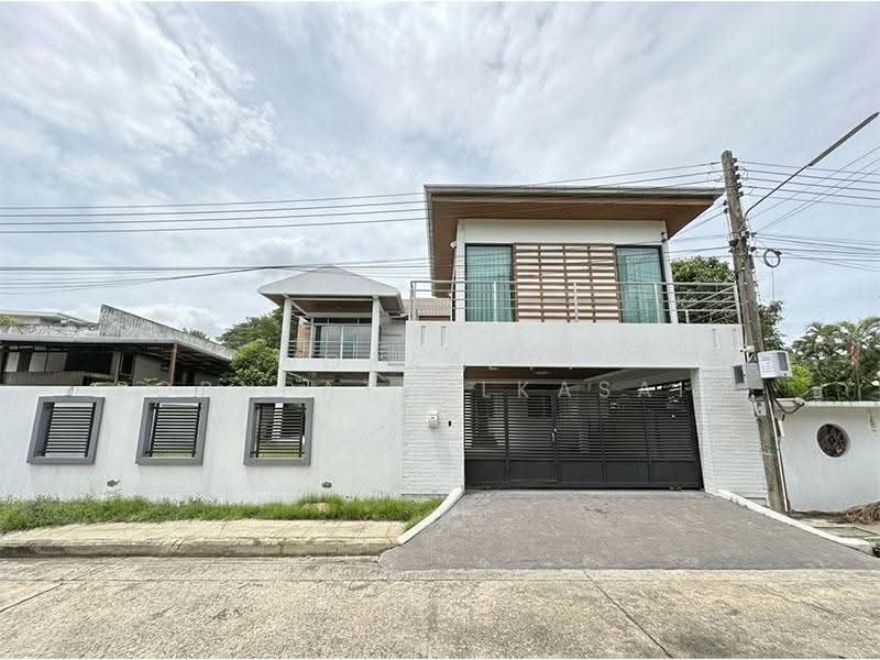 Muang Thong Niwet 1, Bangkok, Soi Changwatthana 14, Thung Song Hong, Lak Si, Bangkok, 4 Bedrooms, 280 sqm, Single Detached House For Sale, by Worazett pornpatpulkasaim, 500520725 - DDproperty.com