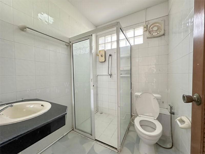 Muang Thong Niwet 1, Bangkok, Soi Changwatthana 14, Thung Song Hong, Lak Si, Bangkok, 4 Bedrooms, 280 sqm, Single Detached House For Sale, by Worazett pornpatpulkasaim, 500520725 - DDproperty.com