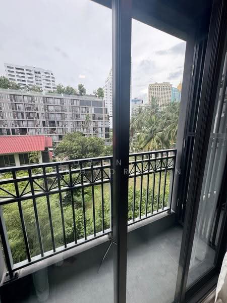 Venio Sukhumvit 10, Bangkok, 10 Sukhumvit, Khlong Toei, Bangkok, 1 Bedroom, 34 sqm, Condo For Rent, by Pornnipa Sungvornsin, 500520726 - DDproperty.com