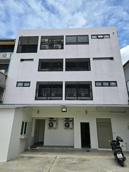 4-Story Office Building with Elevator for Rent – Vibhavadi Rangsit 17 (SPSJP644), Bangkok, วิภาวดีรังสิต 17, Chatuchak, Bangkok, , 600 sqm, Shophouse For Rent, by Khun Jane, 500520758 - DDproperty.com