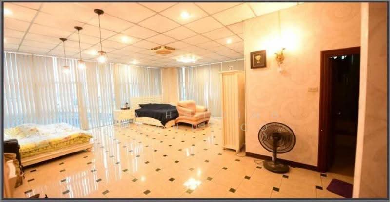 พร้อมที่ดิน 5 ไร่ ทำเลศักยภาพ ติดถนนเพชรเกษม, กรุงเทพ, หนองแขม, กรุงเทพ, 1,000 ตร.ม., โกดัง-โรงงาน ขาย, โดย ERA Holding (Thailand) Co., Ltd., 500520773 - DDproperty.com