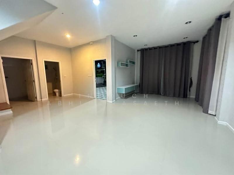 undefined, Bangkok, Sam Wa Tawan Tok, Khlong Sam Wa, Bangkok, 3 Bedrooms, 145 sqm, Single Detached House For Rent, by Intouch Abhinorasaeth, 500520787 - DDproperty.com