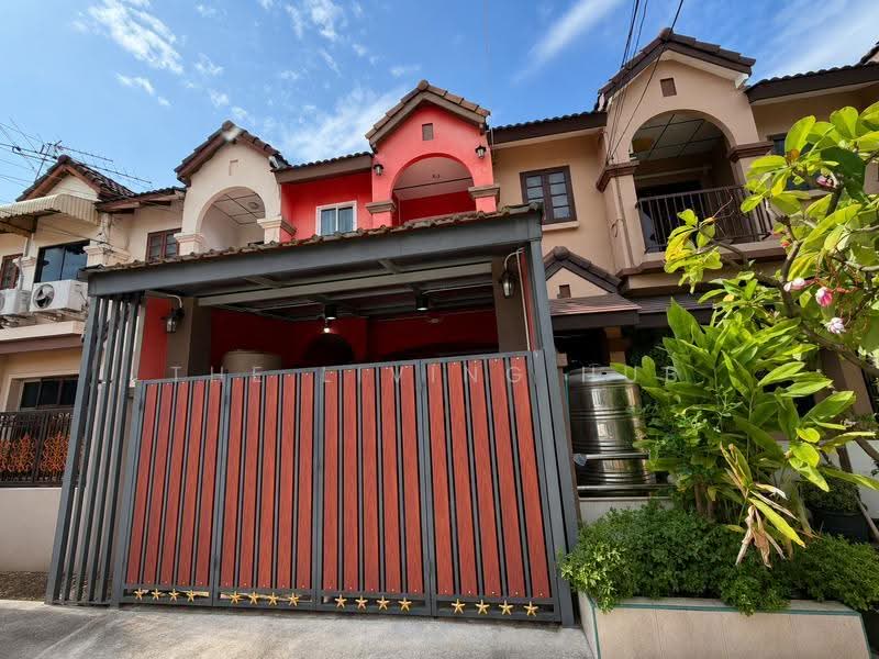 หมู่บ้านรัตนาวลัย, Bangkok, Si Khan, Don Mueang, Bangkok, 2 Bedrooms, 90 sqm, Townhouse For Sale, by THE LIVING HUB, 500520803 - DDproperty.com