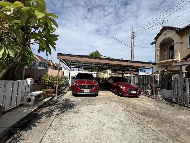 หมู่บ้านรัตนาวลัย, Bangkok, Si Khan, Don Mueang, Bangkok, 2 Bedrooms, 90 sqm, Townhouse For Sale, by THE LIVING HUB, 500520803 - DDproperty.com