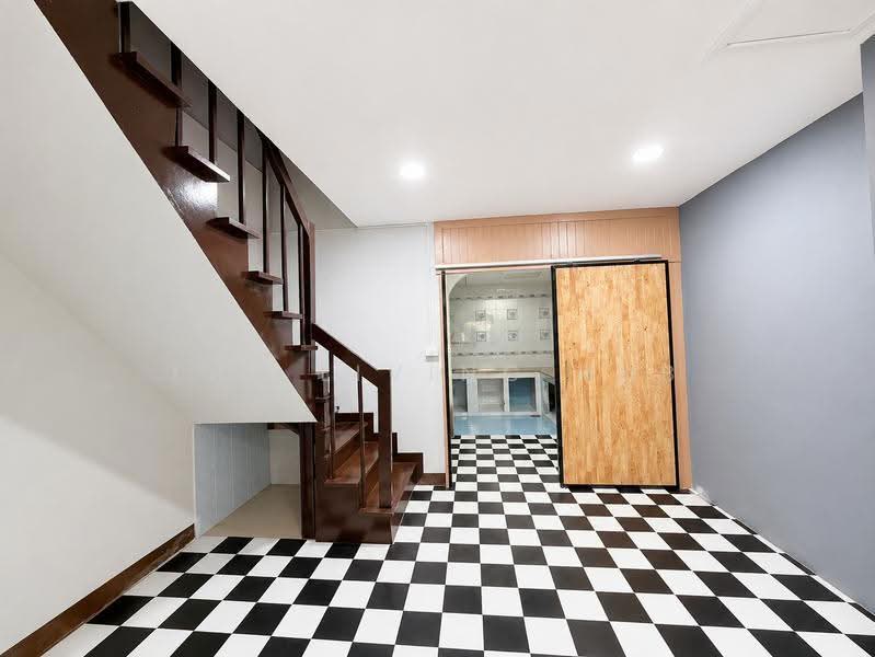 หมู่บ้านรัตนาวลัย, Bangkok, Si Khan, Don Mueang, Bangkok, 2 Bedrooms, 90 sqm, Townhouse For Sale, by THE LIVING HUB, 500520803 - DDproperty.com