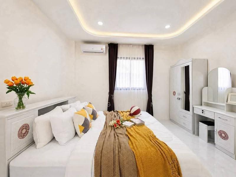 3-BR House, Chon Buri (Pattaya), Nong Pru, Bang Lamung (Pattaya), Chon Buri (Pattaya), 3 Bedrooms, 204 sqm, Single Detached House For Rent, by Supitsara  Sangarun, 500520853 - DDproperty.com
