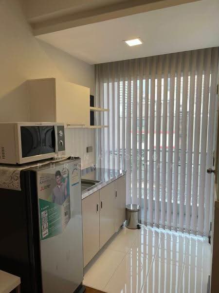 Flawless Sathorn Residence, Bangkok, 6 Soi Sathorn 15, Yan Nawa, Sathon, Bangkok, 1 Bedroom, 25 sqm, Condo For Rent, by Manapong Phromphitak, 500520867 - DDproperty.com