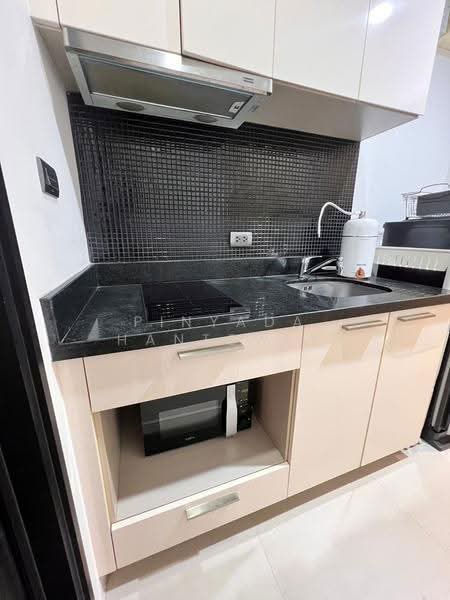 Fuse Sathorn-Taksin, Bangkok, Krung Thon Buri Road, Bang Lam Phu Lang, Khlong San, Bangkok, 1 Bedroom, 28 sqm, Condo For Rent, by Pinyada Hantewee, 500520926 - DDproperty.com
