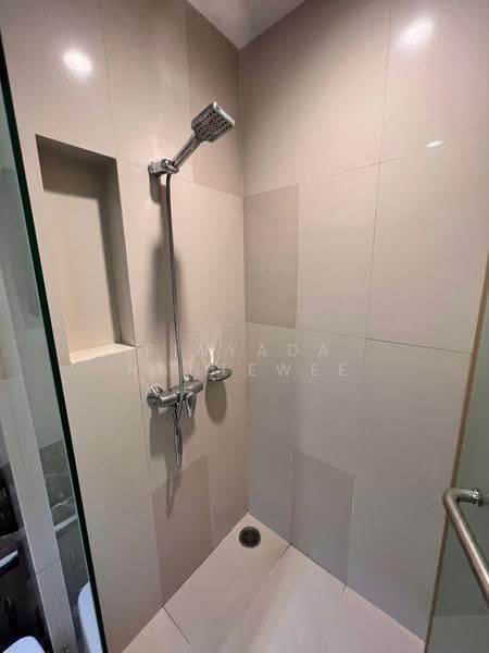 Fuse Sathorn-Taksin, Bangkok, Krung Thon Buri Road, Bang Lam Phu Lang, Khlong San, Bangkok, 1 Bedroom, 28 sqm, Condo For Rent, by Pinyada Hantewee, 500520926 - DDproperty.com