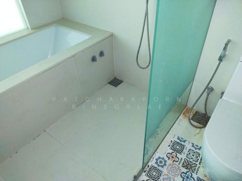 The Room Sukhumvit 21, Bangkok, Asok Montri Rd, Khlongtoei Nua, Watthana, Bangkok, 1 Bedroom, 52 sqm, Condo For Sale, by Patcharaporn Binsorlae, 500520935 - DDproperty.com
