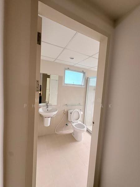 Supalai Park Ekkamai-Thonglor, Bangkok, Petchaburi Road, Bang Kapi, Huai Khwang, Bangkok, 2 Bedrooms, 82 sqm, Condo For Sale, by Manapong Phromphitak, 500520949 - DDproperty.com