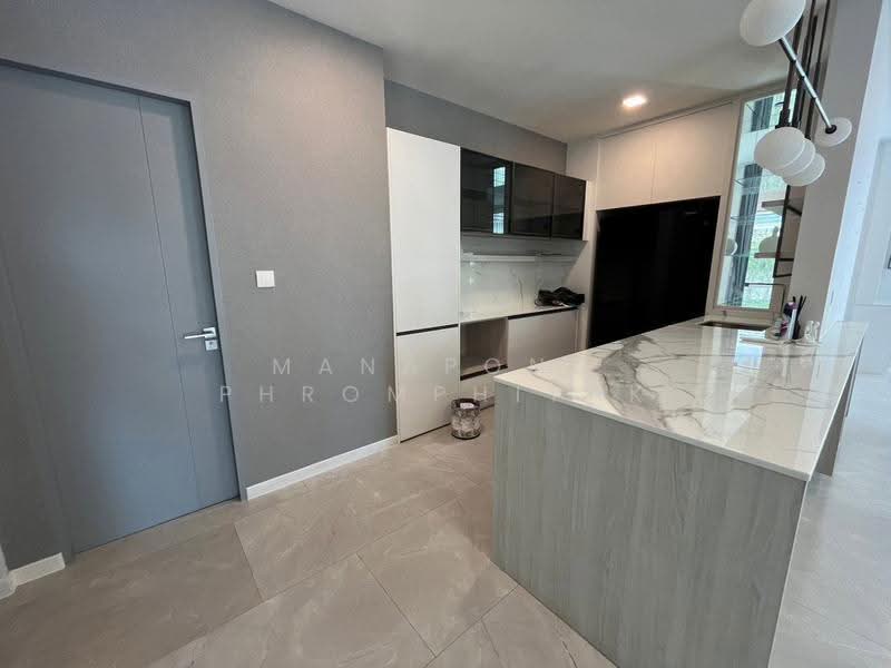 Mantana 2 Motorway - New Krungthepkreetha, Bangkok, Manthana 2 Motorway-New Krungthep Kreetha Intersection, Phatthanakan Road 4, Khlong Song Ton Nun, Lat Krabang, Bangkok, 4 Bedrooms, 286 sqm, Single Detached House For Sale, by Manapong Phromphitak, 500520957 - DDproperty.com