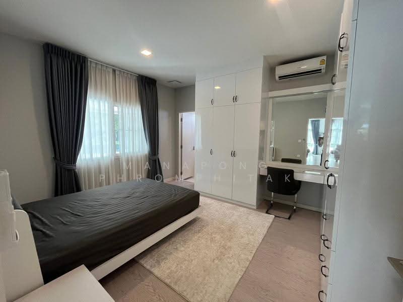 Mantana 2 Motorway - New Krungthepkreetha, Bangkok, Manthana 2 Motorway-New Krungthep Kreetha Intersection, Phatthanakan Road 4, Khlong Song Ton Nun, Lat Krabang, Bangkok, 4 Bedrooms, 286 sqm, Single Detached House For Sale, by Manapong Phromphitak, 500520957 - DDproperty.com