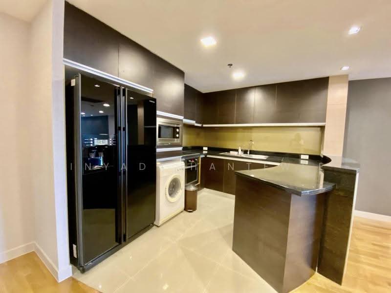 Urbana Sathorn, Bangkok, 55 South Sathorn Road, Thung Maha Mek, Sathon, Bangkok, 2 Bedrooms, 139 sqm, Condo For Sale, by Pinyada Hantewee, 500520962 - DDproperty.com