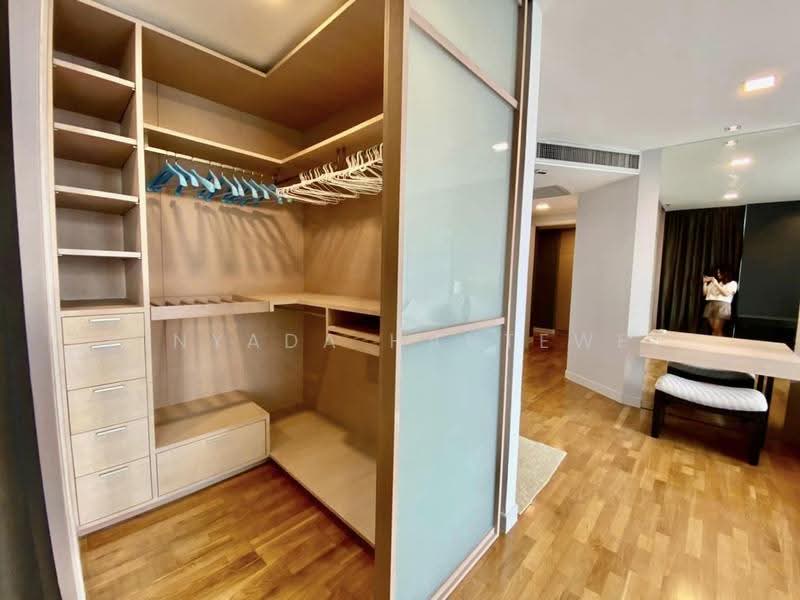 Urbana Sathorn, Bangkok, 55 South Sathorn Road, Thung Maha Mek, Sathon, Bangkok, 2 Bedrooms, 139 sqm, Condo For Sale, by Pinyada Hantewee, 500520962 - DDproperty.com