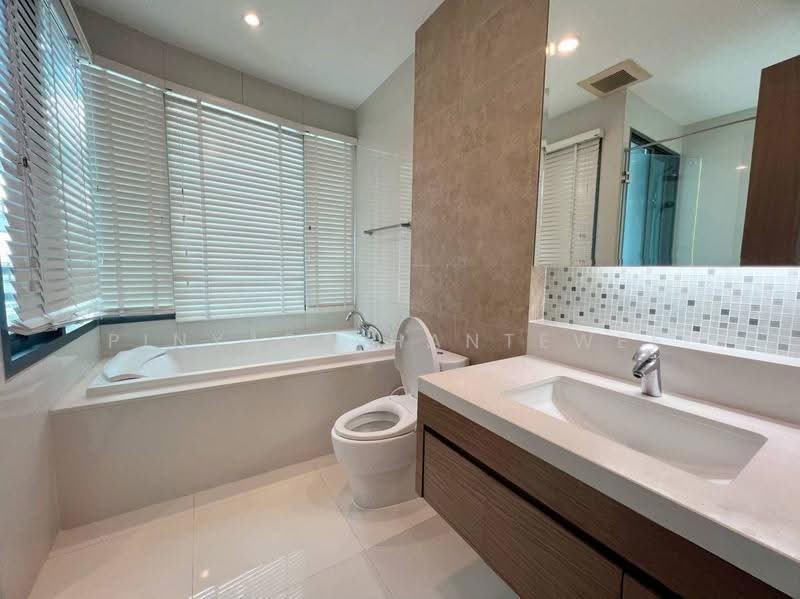 Bright Sukhumvit 24, Bangkok, Sukhumvit 24 Alley, Khong Tan, Khlong Toei, Bangkok, 1 Bedroom, 67 sqm, Condo For Rent, by Pinyada Hantewee, 500520966 - DDproperty.com