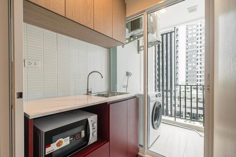 Regent Home Bangna, Bangkok, Sanphawut Road, Bang Na Tai, Bang Na, Bangkok, Studio, 28 sqm, Condo For Rent, by Namthip Wiwatmanitsakul, 500520977 - DDproperty.com