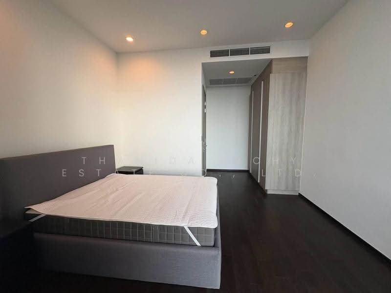 Whizdom Essence, Bangkok, 5 Piyabutr 1 Alley, Bang Chak, Phra Khanong, Bangkok, 4 Bedrooms, 202 sqm, Condo For Rent, by Thanida Richy Estate Co., Ltd., 500521061 - DDproperty.com
