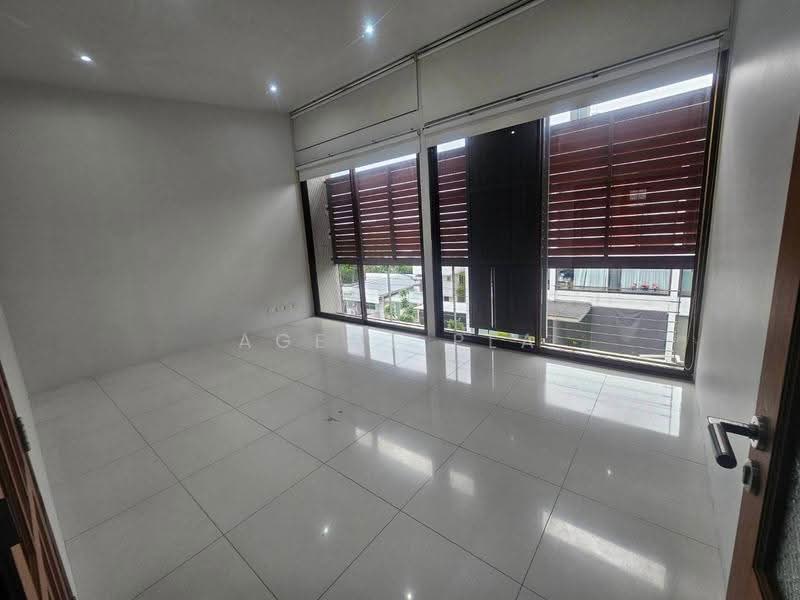 ให้เช่า Oasis Loft Sukhumvit 64 Home Office / Townhome (SPSP670), กรุงเทพ, สุขุมวิท 64, บางจาก, พระโขนง, กรุงเทพ, 246 ตร.ม., สำนักงาน ให้เช่า, โดย Agent Pla, 500521095 - DDproperty.com