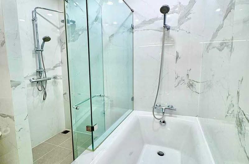 Noble Ploenchit, Bangkok, 1035 Ploenchit Road, Lumphini, Pathum Wan, Bangkok, 2 Bedrooms, 115 sqm, Condo For Rent, by Khun Nita, 500521158 - DDproperty.com