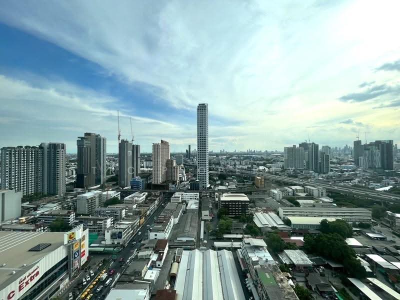Blocs 77, Bangkok, 291 On Nut Rd, Phra Kanong Nua, Watthana, Bangkok, 1 Bedroom, 31 sqm, Condo For Rent, by TRC Property, 500521217 - DDproperty.com