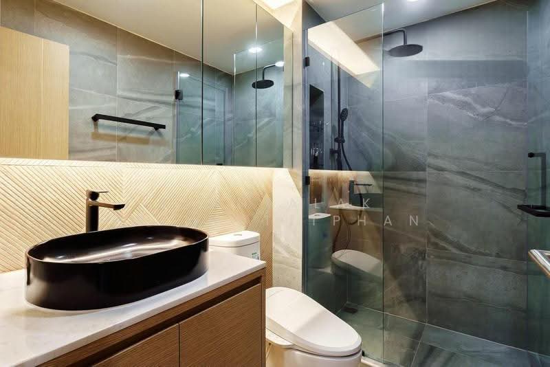 IDEO Mobi Asoke, Bangkok, New Petchaburi Road, Bang Kapi, Huai Khwang, Bangkok, 1 Bedroom, 32 sqm, Condo For Sale, by Thanyalak Premputtiphan, 500521222 - DDproperty.com