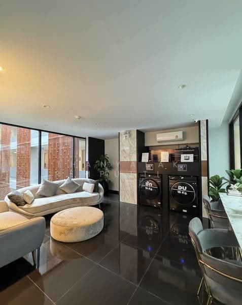 ESQUE Sukhumvit 101/1, Bangkok, Soi Wachiratham Sathit 25, Bang Chak, Phra Khanong, Bangkok, 1 Bedroom, 27 sqm, Condo For Sale, by Thanyalak Premputtiphan, 500521235 - DDproperty.com