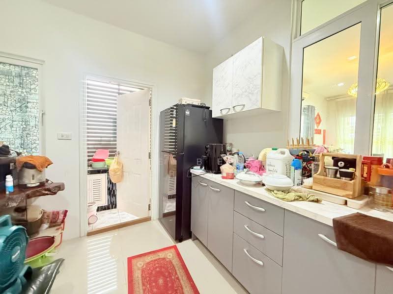 Golden Town Rama 2, Samut Sakhon, Rama 2 Road, Soi Wat Panthai Norasing, Phanthai Norasing, Muang Samut Sakhon, Samut Sakhon, 3 Bedrooms, 100 sqm, Semi-Detached House (Twin House) For Sale, by The Best Property ดาด้า, 500521242 - DDproperty.com