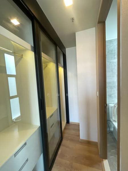 Noble Around Sukhumvit 33, Bangkok, 17 Soi Sukhumvit 33, Khlong Tan Nua, Watthana, Bangkok, 1 Bedroom, 35 sqm, Condo For Sale, by คุณฝน, 500521248 - DDproperty.com